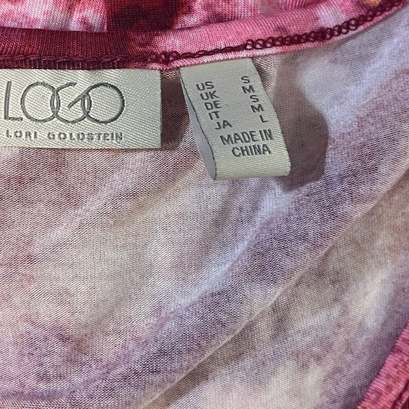 LOGO Lori Goldstien Tank Top with Flare! - Picture 5 of 5